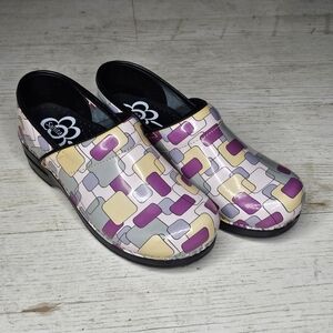 Sanita Professional Puzzle Printed Patent Leather Danish Clogs 38 (U.S. 7)